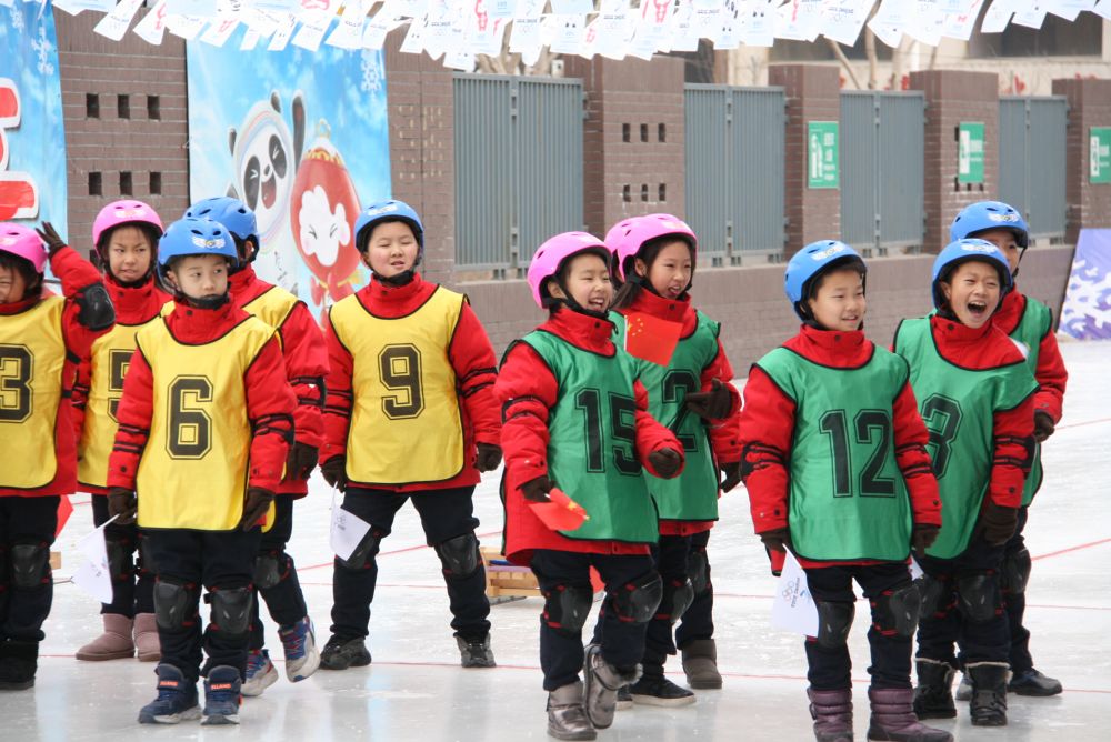 新华全媒+|这个寒假,“神兽”回归“变变变 ”