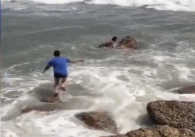 1小时救起5个孩子，“硬核”大叔却哭了……