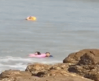 1小时救起5个孩子，“硬核”大叔却哭了……