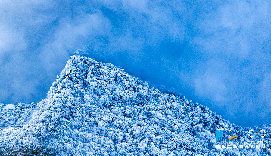 【城市远洋带图】重庆金佛山：雪落景成 气势磅礴