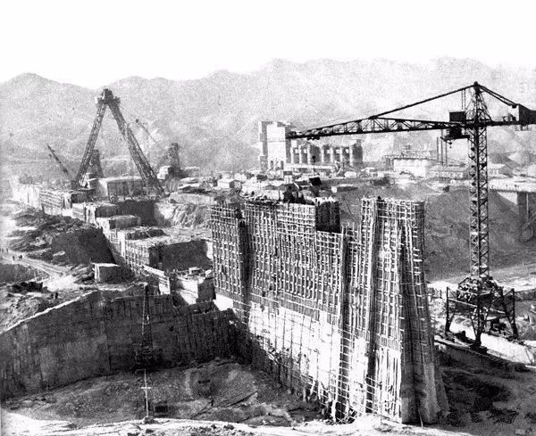 南方电网深圳供电局推出党史学习教育总结献礼片《先行者》 南方电网深圳供电局推出党史学习教育总结献礼片《先行者》