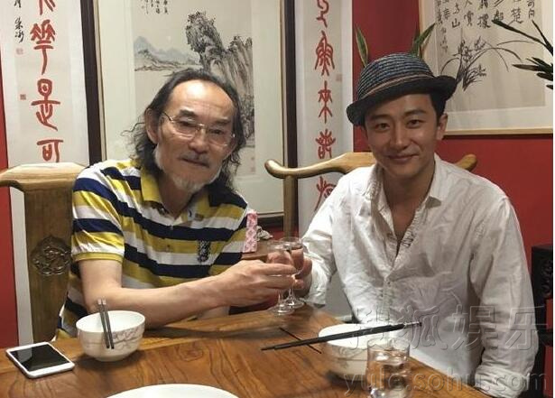 蔡依林晒书法作品字迹工整 明星书法字迹大比拼
