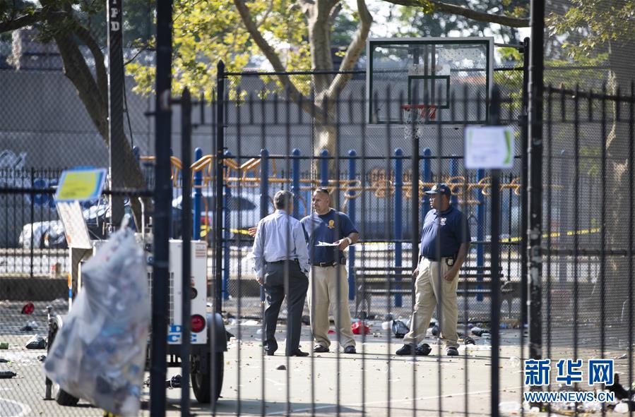 纽约布鲁克林发生枪击事件 致1死11伤