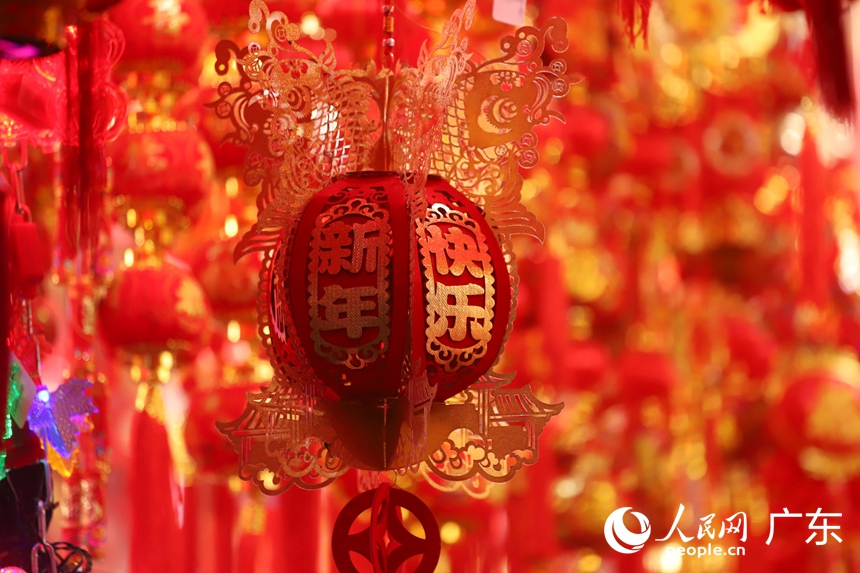 新春走基层 | 广州：年货市场红红火火