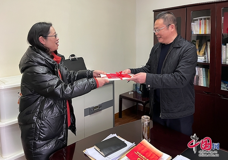 (转载)自贡高新:派送廉政“礼包” 助力“关键少数”清廉过节