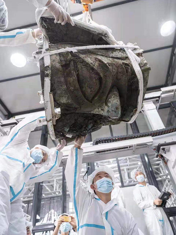 (世界最大 附链接)四川德阳:三星文物、创意舞蹈《金面》堆亮相春晚_fororder_92e326de3218727b608e8dd321aed00a