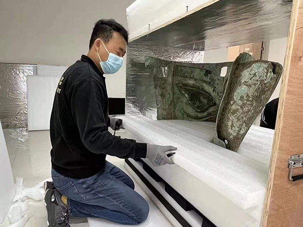 (世界最大 附链接)四川德阳:三星文物、创意舞蹈《金面》堆亮相春晚_fororder_e00bcae726e7218cdc33d8e7def46c37