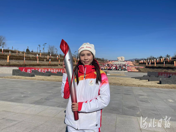 冬奥会火炬接力张家口赛区开跑，第一棒火炬手是王涵！