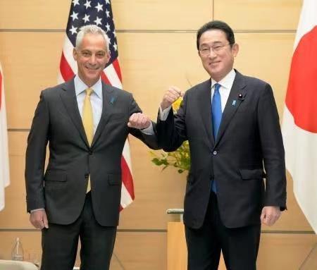 美国新任驻日大使伊曼纽尔拜会日本首相岸田文雄