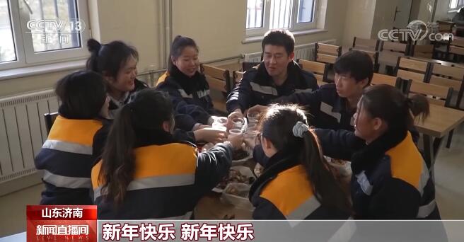 【新春走基层】攀登吧！巾帼不让须眉的“车梯女孩”