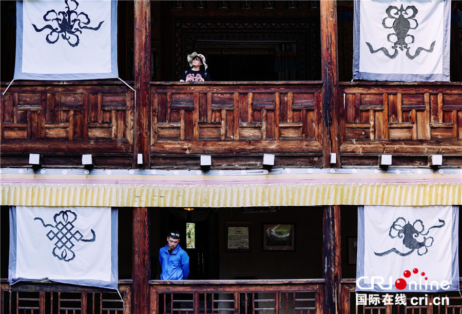 记者再走长征路：重访卓克基会议旧址