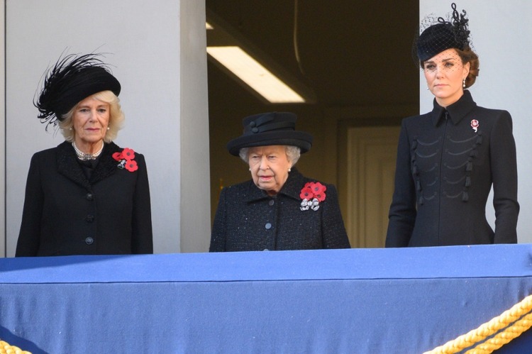 英国女王表态:查尔斯即位后 卡米拉可为王后