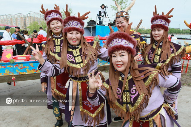 图片默认标题 图片默认标题_fororder_赫哲族鱼皮服饰