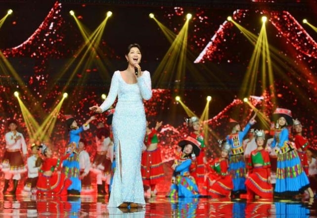 (转载)川渝首度联手!2022川渝春节联欢晚会破圈呈现巴蜀之美