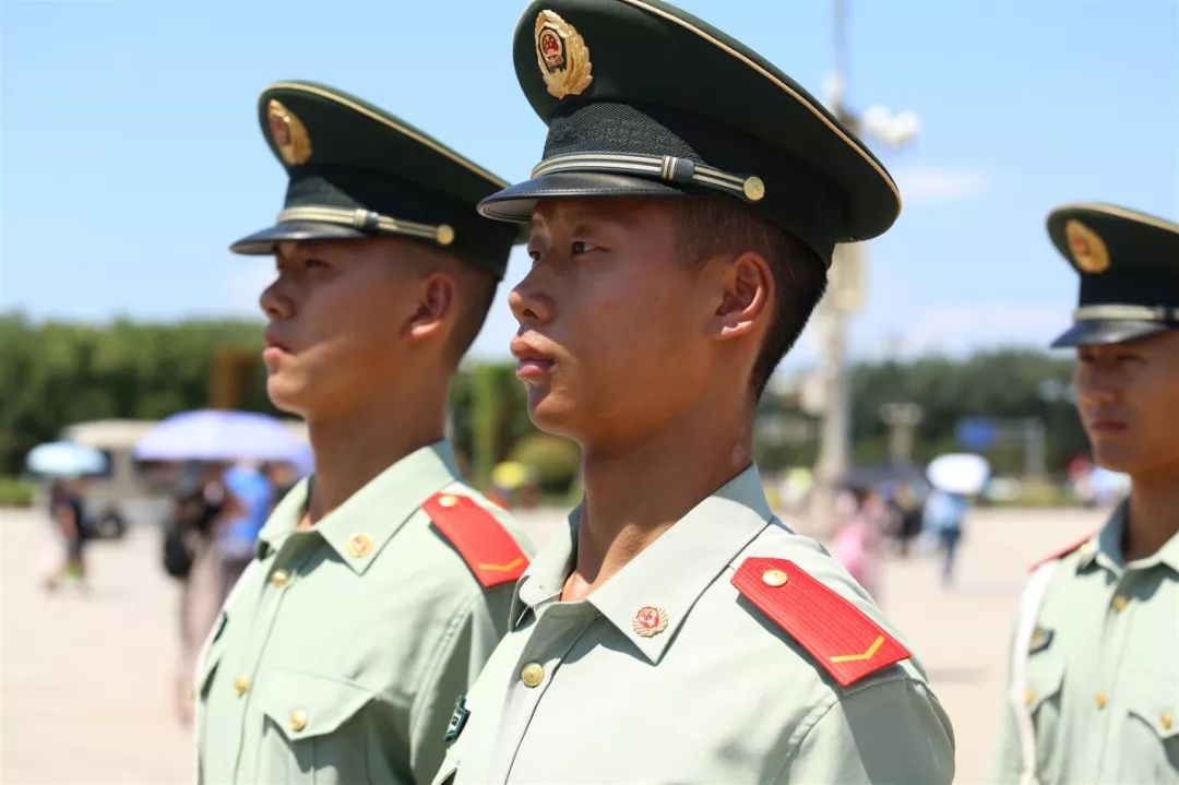 “八一”特别策划丨面对镜头，他们第一次说出了心里话