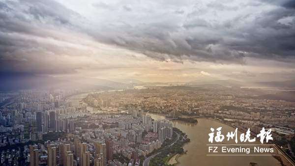 【焦点图】闽江视频火了! “S形”轮廓震撼 点赞超1.3万个