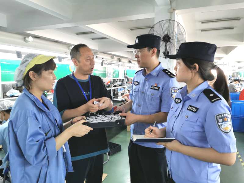 （有修改）（B 平安江苏列表 三吴大地南通 移动版）南通开发区中兴派出所开展企业、危化品单位安全隐患排查