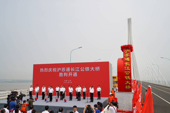 图片默认标题 图片默认标题_fororder_9fa7d7c993ef4a8f96a36e0cc389c34e