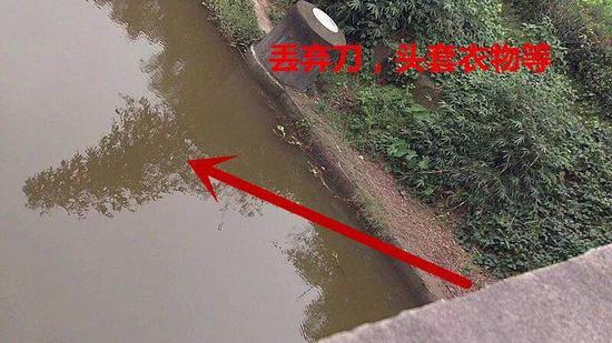少年为玩网游抢劫邻居 被抓时吼：等我把游戏退了