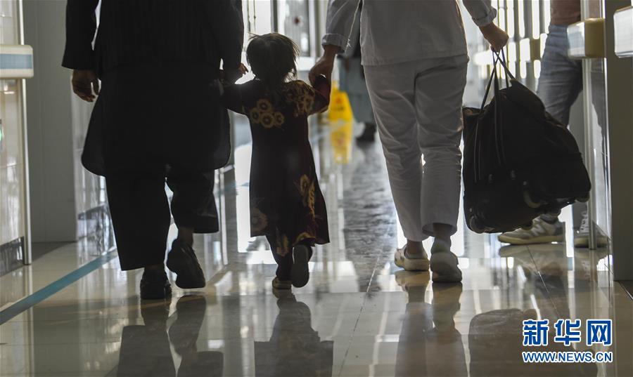 中国红十字会再次启动阿富汗先心病患儿救助行动(组图)