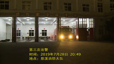 看哭！台上表演，台下却空无一人......