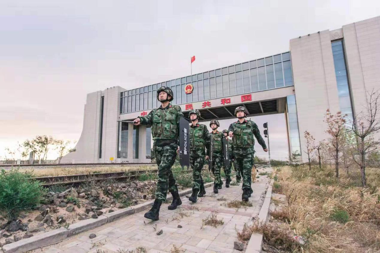 你当过兵吧？走过22000多公里的那种