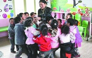 （头条-文字列表）[央媒看四川]：在这里 最有人气的是学校