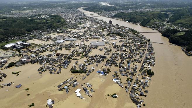 大雨影响 日本熊本县八代市芦北町等地约5370户停电