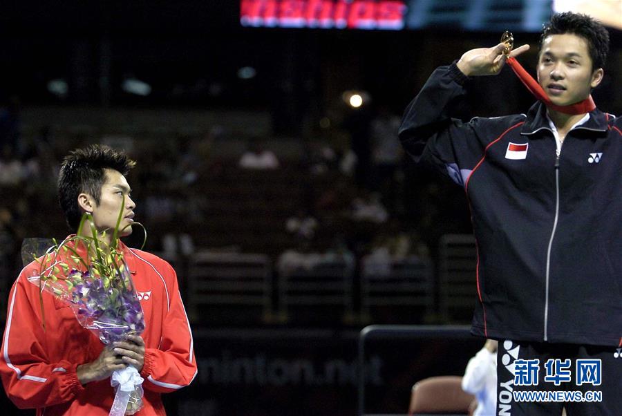 羽毛球奥运冠军林丹宣布结束国家队生涯