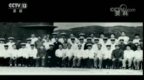 藏身孤岛30年 他靠磅秤和算盘造出中国第一艘核潜艇