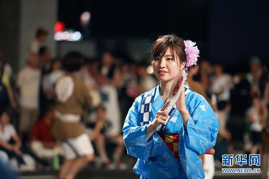 日本福岛：夏日里的“草鞋祭”