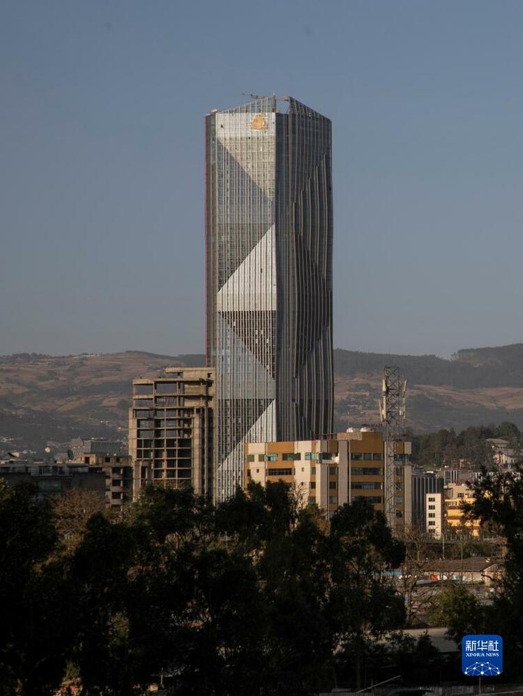 中企承建的东非最高建筑竣工