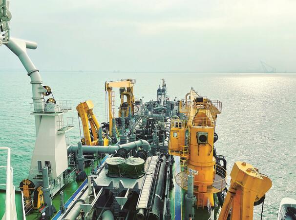 江苏沿海地区综合实力提升 临港产业新项目蓄势待发 江苏沿海地区综合实力提升 临港产业新项目蓄势待发_fororder_新华日报