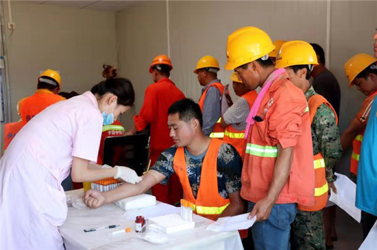 （供稿 社会广角列表 三吴大地苏州 移动版）“健康体检进工地，真情服务农民工”活动举行