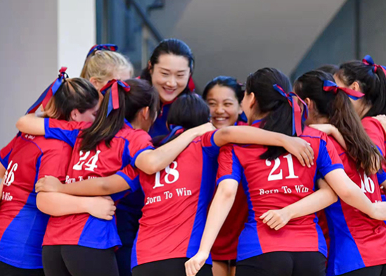 东方启明星携手前中国女排名宿推出青少儿排球培训品牌