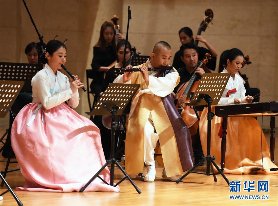 北京：欣赏民族音乐 感受传统文化