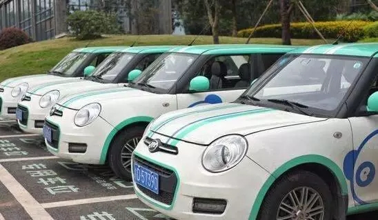 摩拜试水共享汽车业务 盈利模式遭质疑