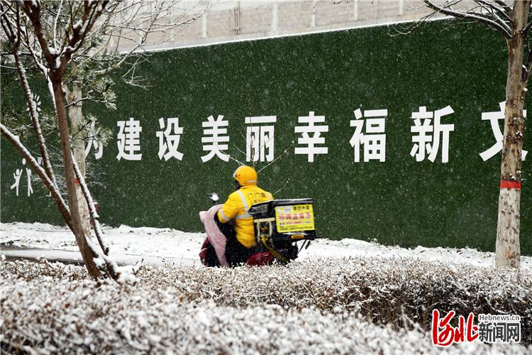 河北文安：雪中战“疫”
