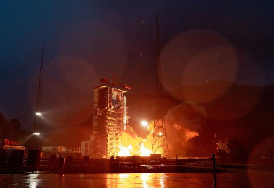 我国成功发射亚太6D卫星