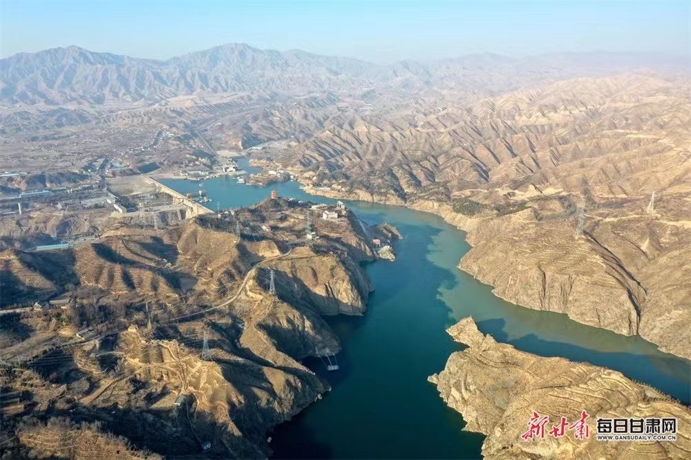 刘家峡水电厂调控流量确保安全开河