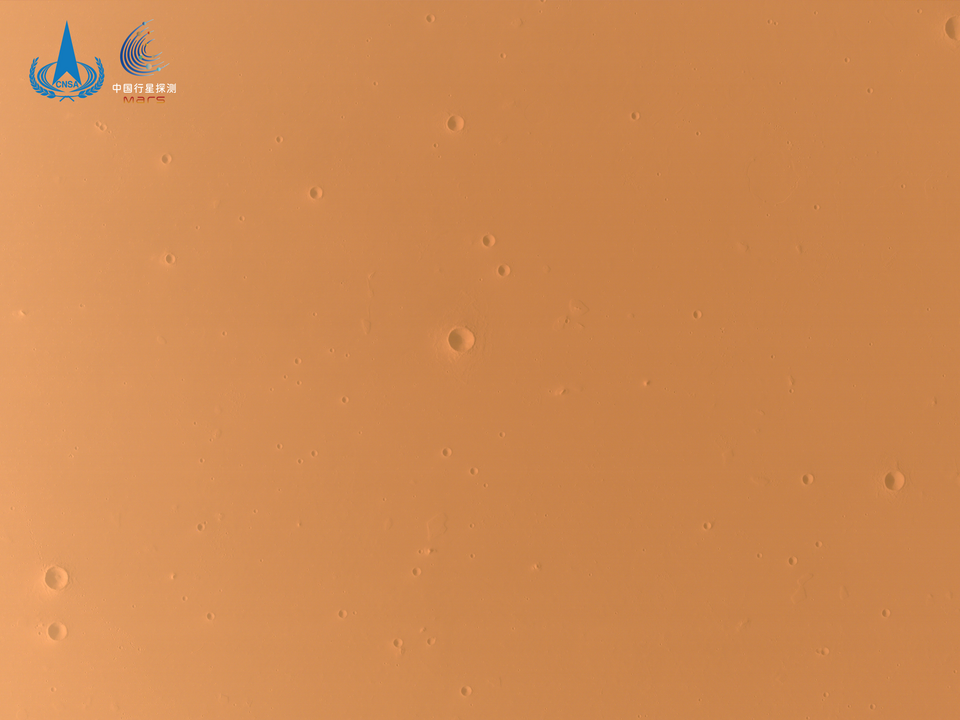 天问一号传回火星巡视区高分辨率影像