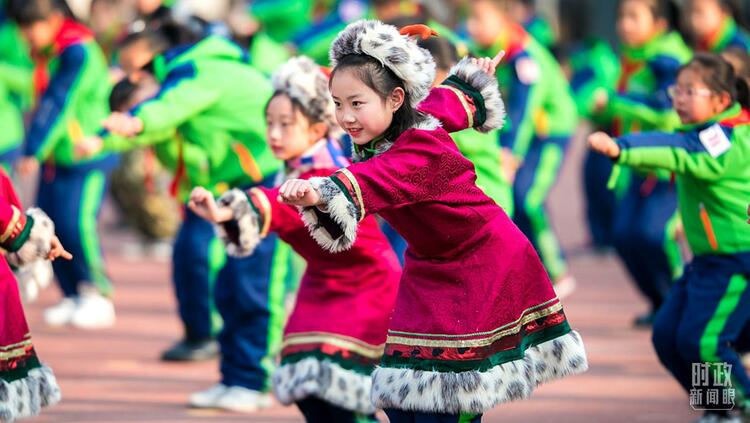 时政新闻眼丨第五次到内蒙古代表团，习近平重点谈到三件大事
