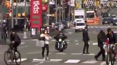 美国首次申请失业救济人数连续16周超100万