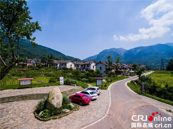 图片默认标题_fororder_南郊乡余家村（雨城区委宣传部--供图）