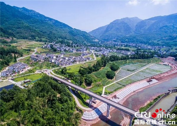 图片默认标题_fororder_南郊乡余家村（雨城区委宣传部--供图）-(2)