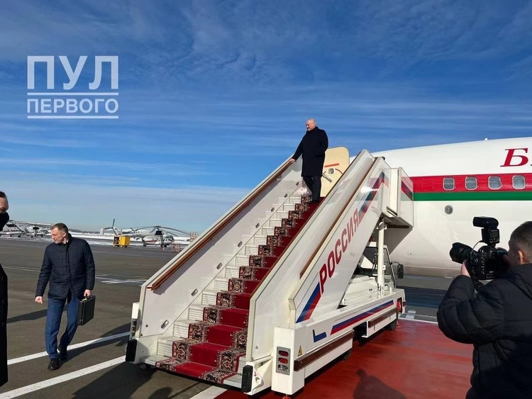 白俄罗斯总统卢卡申科已抵达莫斯科
