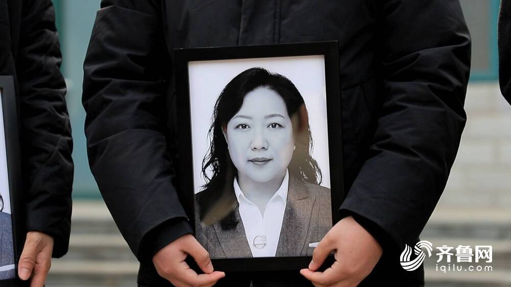 送别白晓卉!学生泪别“要继续完成白老师的未竟事业”