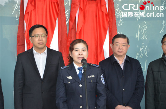 创新频道>> 滚动 >>正文     钱忠希望,海陵环保局要明确定位,瞄准