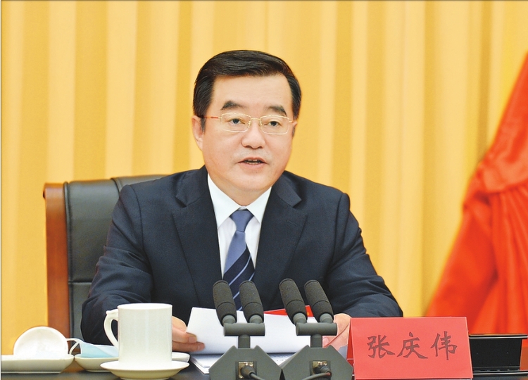 中共黑龙江省委十二届七次全会在哈尔滨举行