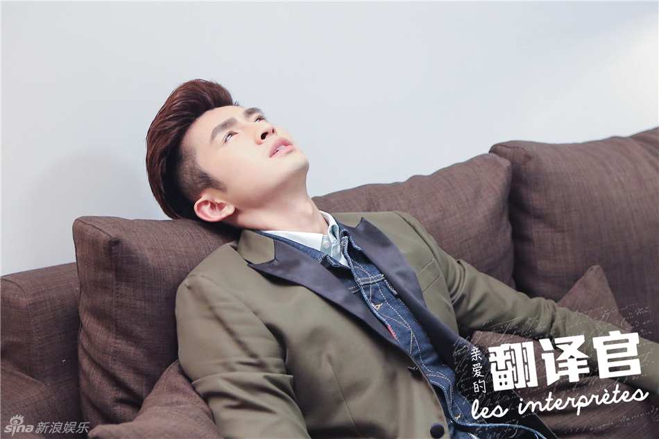 《翻译官》高甜 杨幂黄轩婚纱照甜蜜蜜(图)(8)